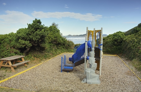 Children's play area - outdoor