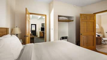 Family Apartment, 1 Bedroom, Kitchen