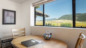 Family Apartment, 1 Bedroom, Kitchen
