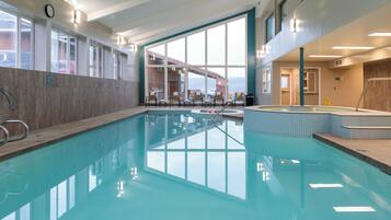 2 indendørs pools