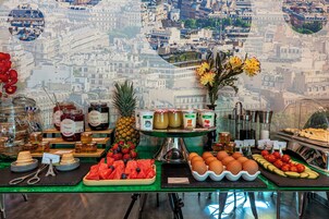Daily buffet breakfast (EUR 15 per person)