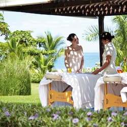 Hot tub, steam room, body scrubs, facials