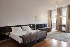 Deluxe Room, City View | Hypo-allergenic bedding, individually decorated, individually furnished