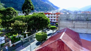 Triple Room, Mountain View - Erupcion Art Hotel & Hostel (Baños de Agua Santa)