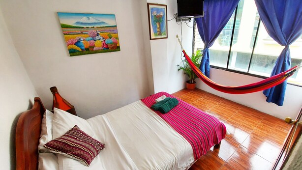 Standard Double Room, 1 Queen Bed, Mountain View, Mountainside - Erupcion Art Hotel & Hostel (Baños de Agua Santa)