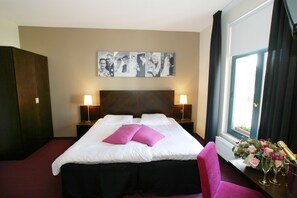 Suite | In-room safe, desk, blackout curtains, free cots/infant beds