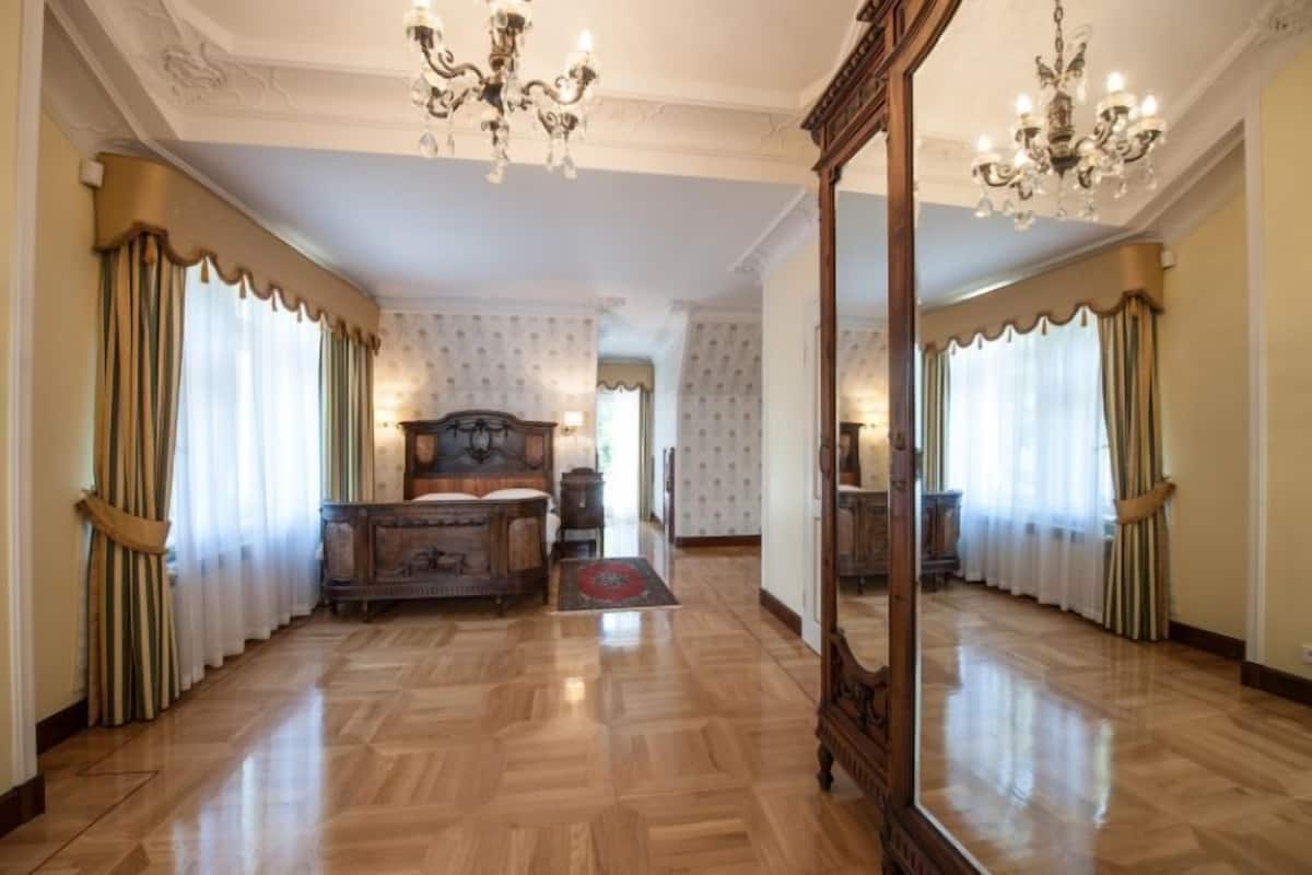 Deluxe appartement | Een kluis op de kamer, een strijkplank/strijkijzer, gratis wifi