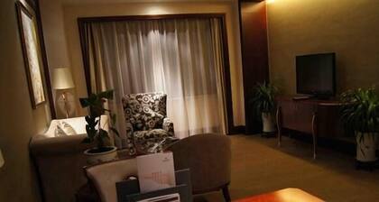 Anyang Huaqiang Hotel