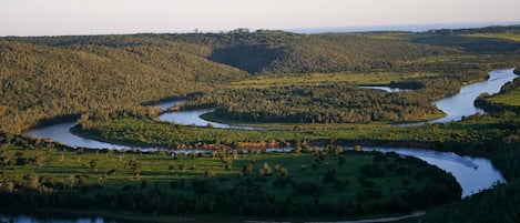 منظر من الجو على ارتفاع عالٍ