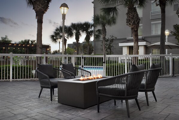 Terrace/patio - Homewood Suites by Hilton Orlando Airport (Orlando)