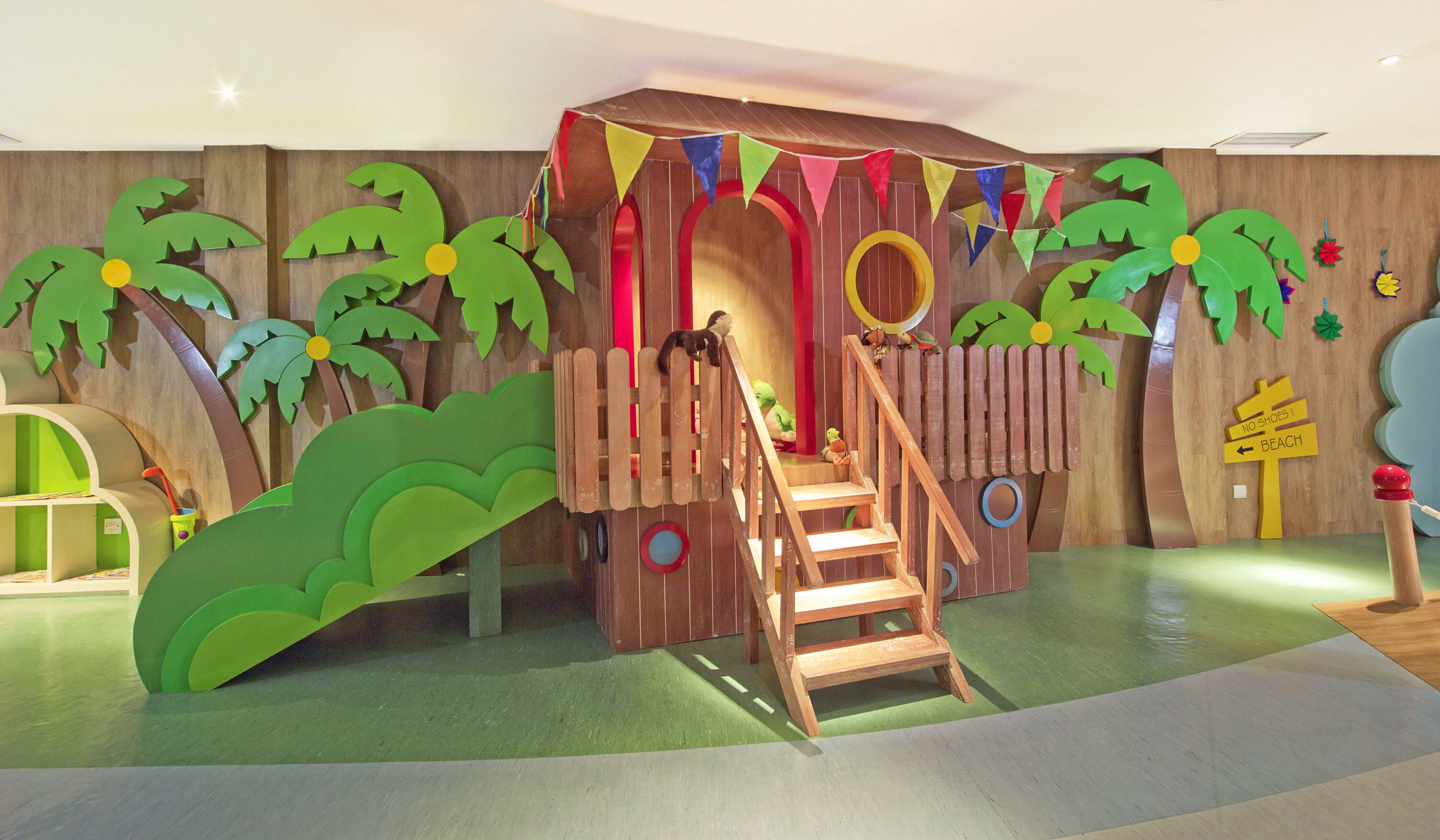 children’s play area – indoor