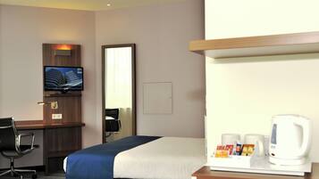 Standard Room, 1 Double Bed (Free Breakfast)