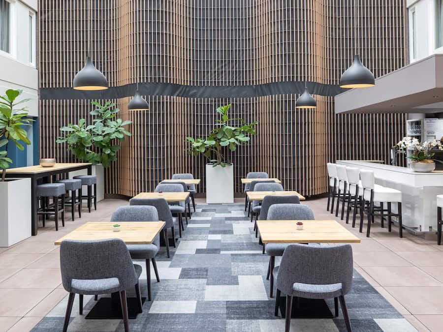 Petit déjeuner continental compris tous les jours