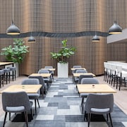 Holiday Inn Express The Hague - Parliament by IHG