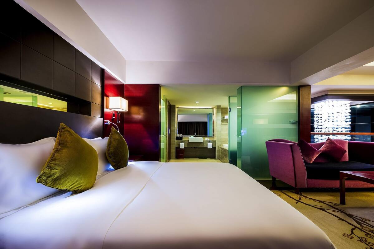 1 habitación, minibar, caja de seguridad en la habitación y escritorio