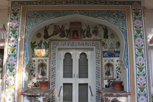 Palkiya Haveli - A Heritage Home