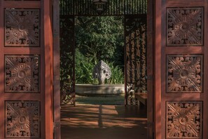 Property entrance - Terres Rouges Lodge (Ban Lung)