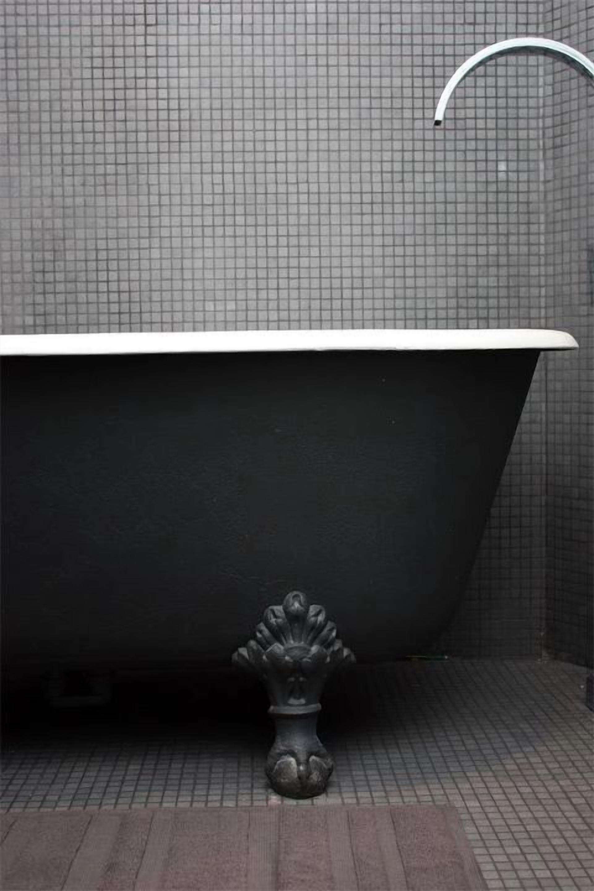 comfort double room, private bathroom | deep-soaking bathtub