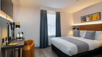 Standard Double Room | In-room safe, desk, laptop workspace, blackout curtains