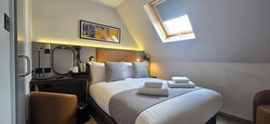 Compact Double - Chiswick Rooms (London)