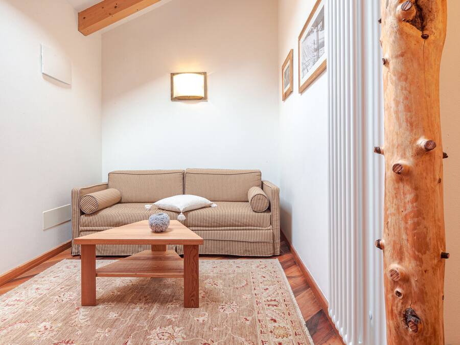 Copriletto in piuma, una cassaforte in camera, con stile personalizzato