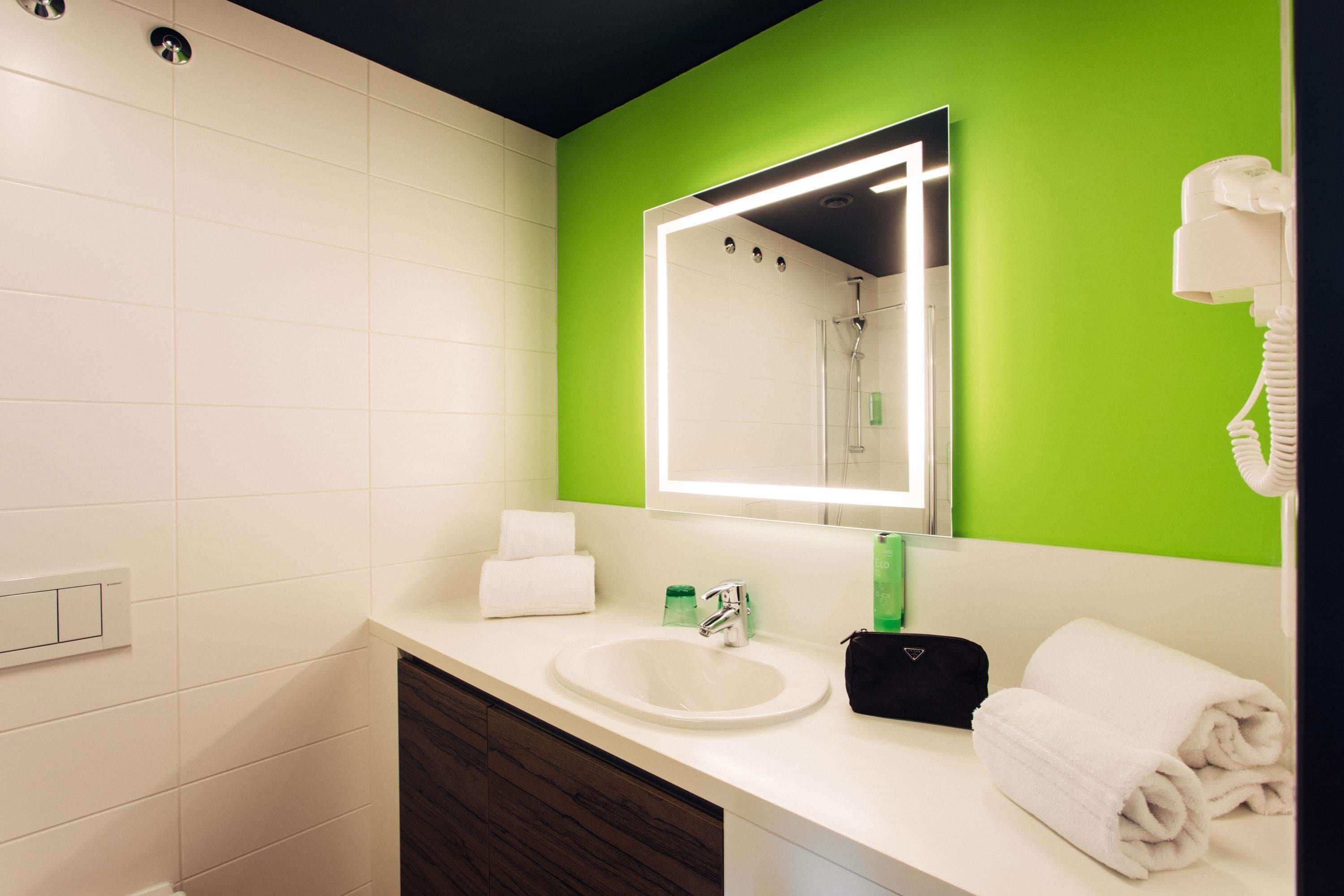 apartment, 1 bedroom | bathroom | eco-friendly toiletries, hair dryer, towels, soap