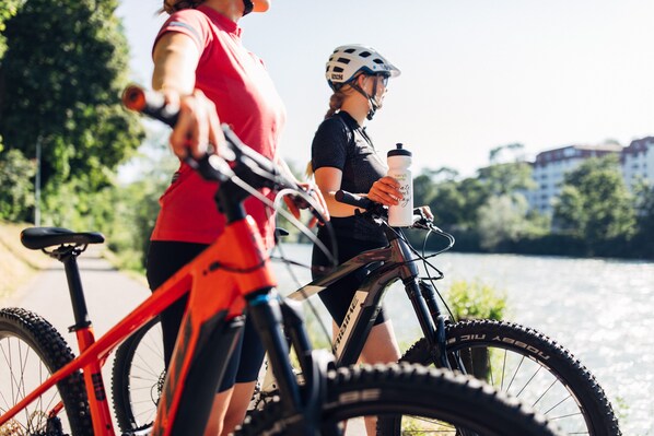 Bicycling - harry’s home Wien hotel & apartments (Vienna)