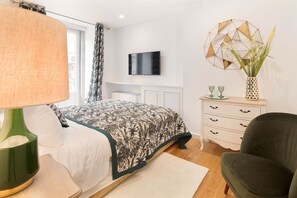 Standard Apartment, 1 Bedroom, City View