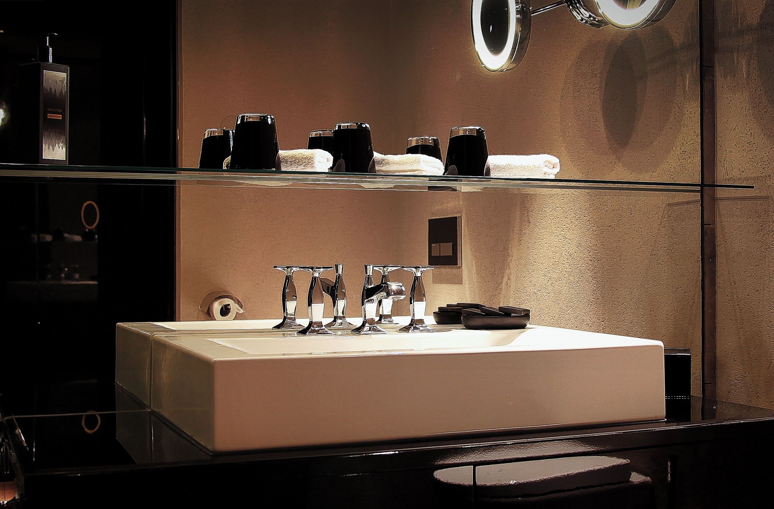 room, 1 single bed | bathroom | free toiletries, hair dryer, bathrobes, slippers