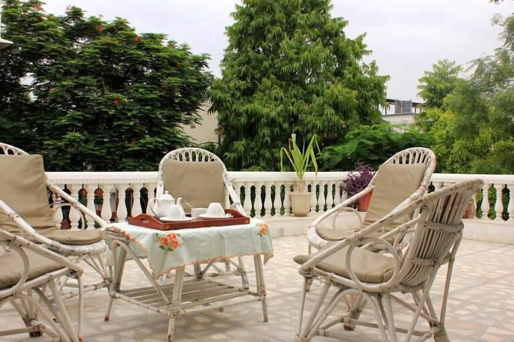 Pratap bhawan Home stay