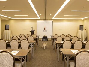 สถานที่จัดงานประชุม
