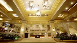 Interior detail - The Royal Mandaya Hotel (Davao)