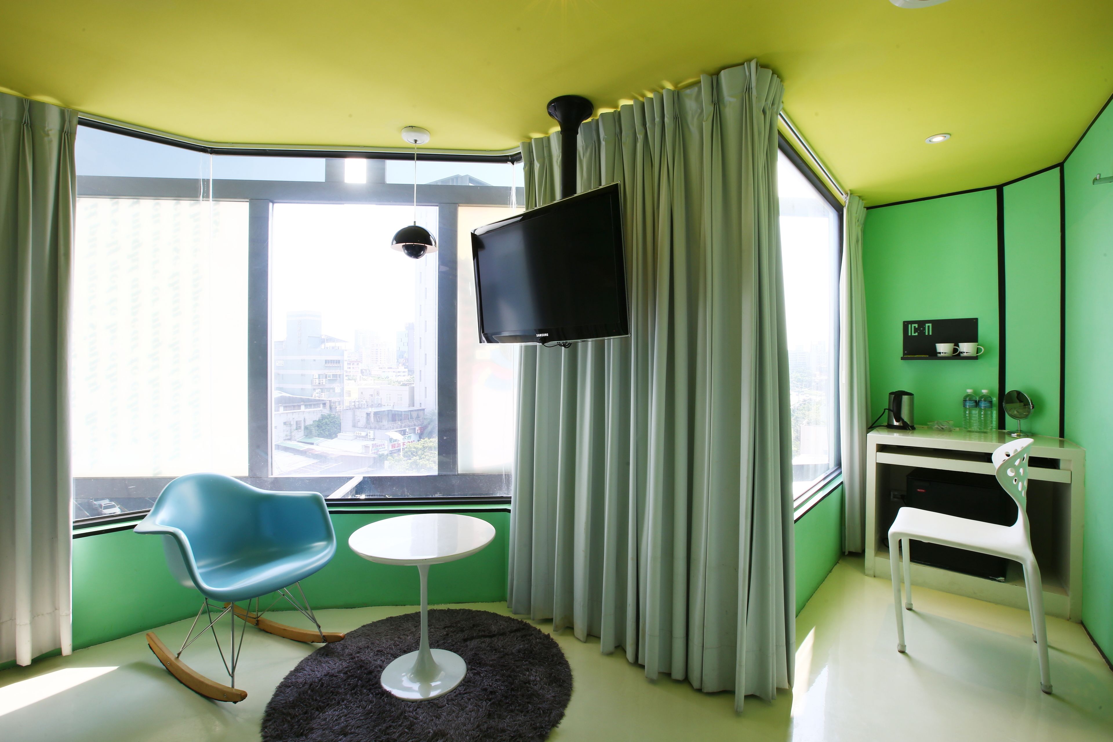 スタンダード ダブルルーム | セーフティボックス (室内)、客室ごとに異なる装飾、客室ごとに異なるインテリア、デスク