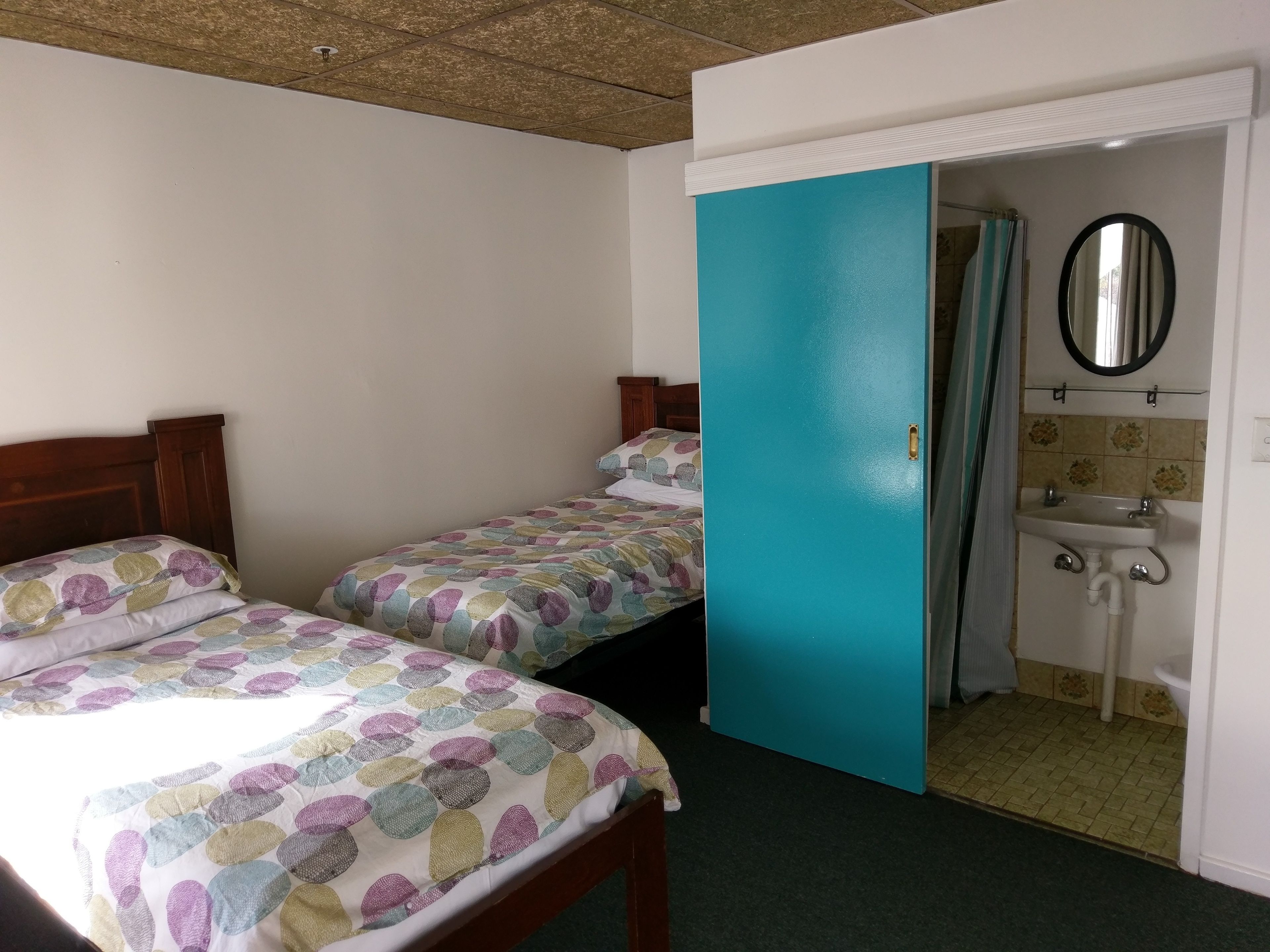 Adelaide Travellers Inn - Hostel Reviews, Deals & Photos 2026 - Expedia