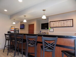 Bar (on property) - Cobblestone Hotel & Suites - Seward (Seward)