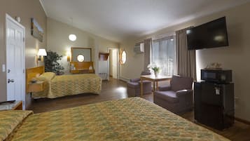 Deluxe Room, 2 Queen Beds