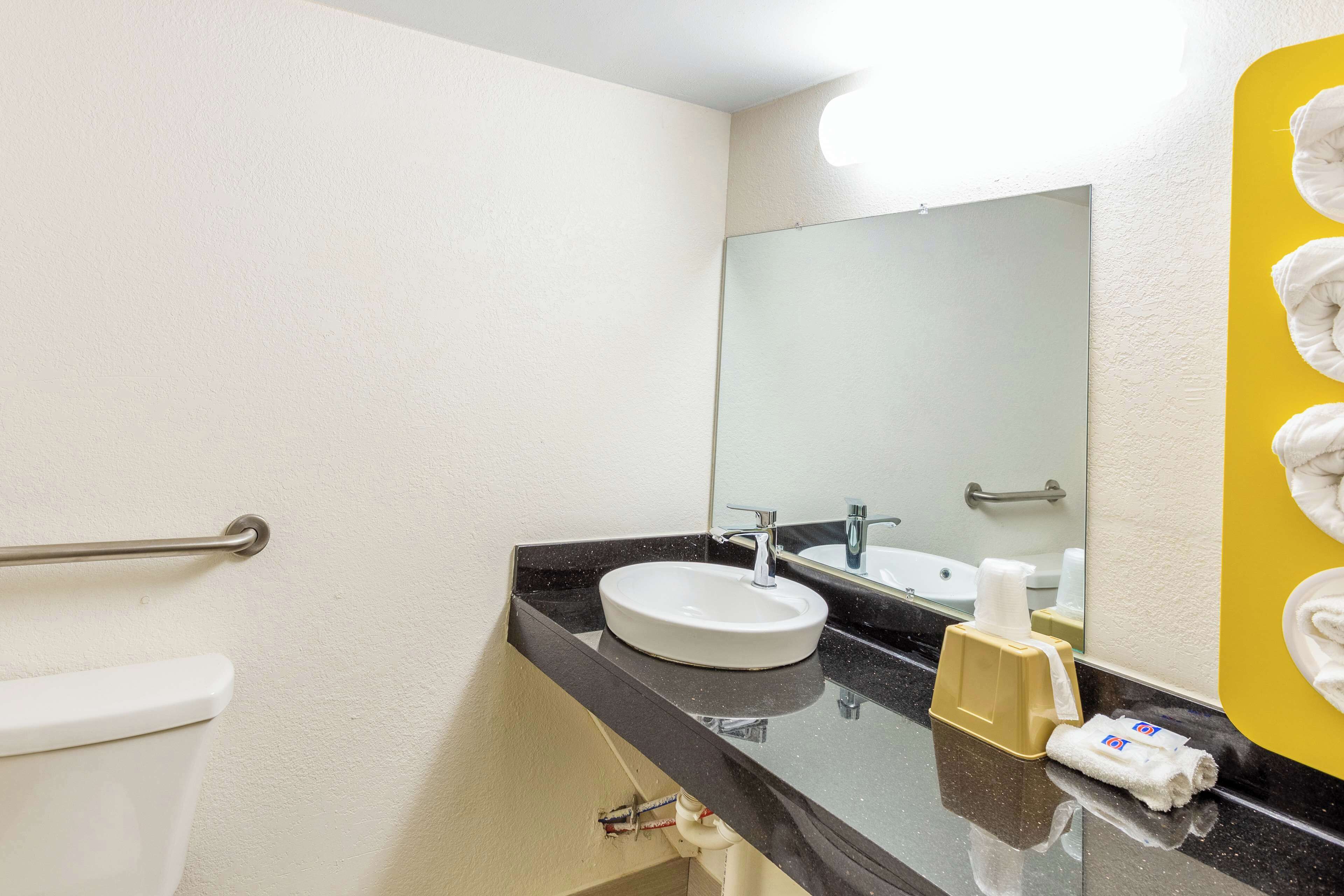 Baño accesible en silla de ruedas