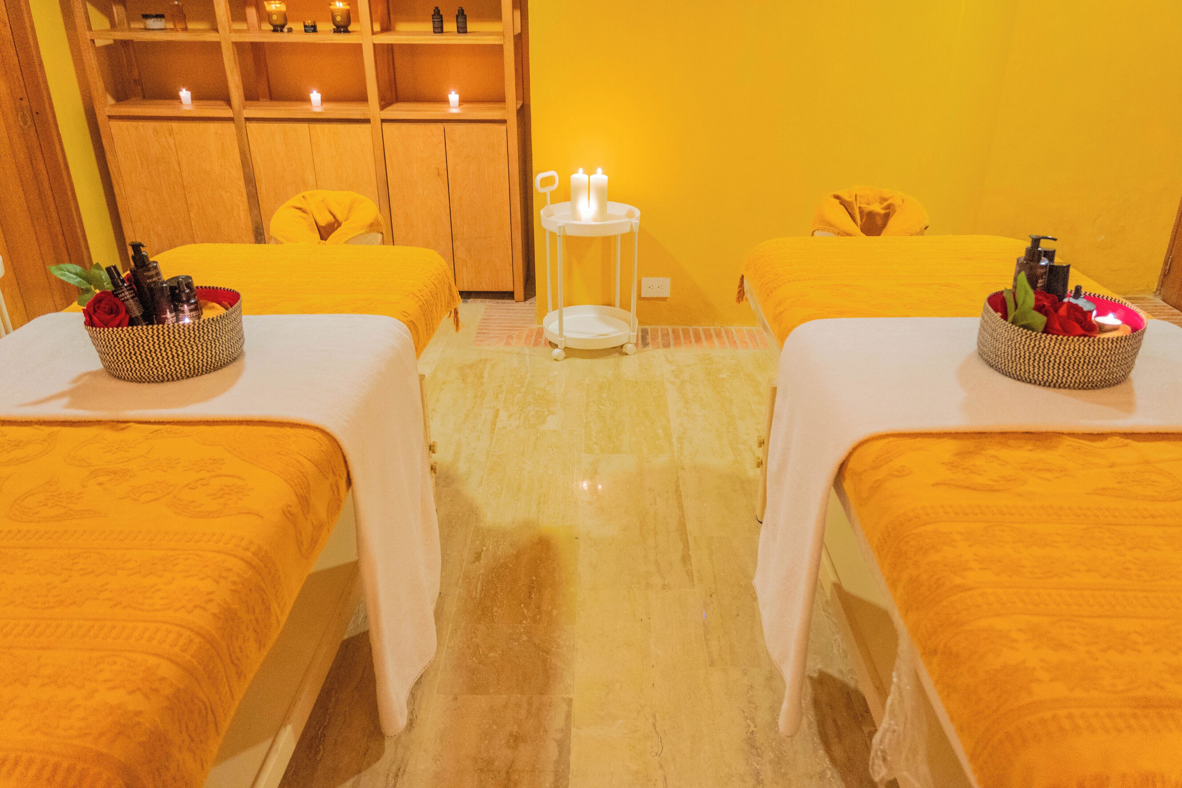 couples treatment room(s), body treatments, aromatherapy