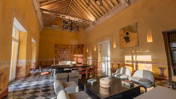 LCD-TV, Netflix og strømmetjenester