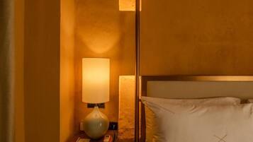 Ropa de cama de alta calidad, cubrecamas y colchones con pillow-top