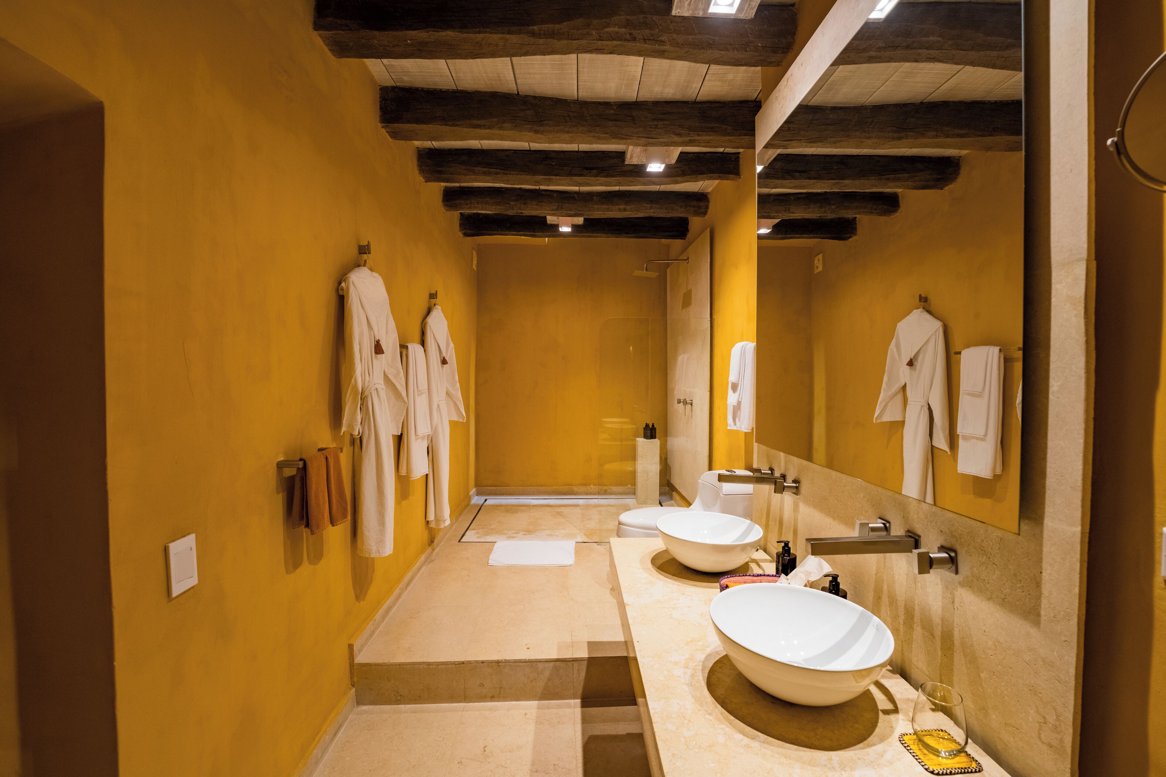 suite | bathroom | shower, rainfall showerhead, free toiletries, hair dryer