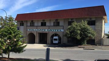 Quarto família | Fachada