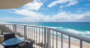 标准公寓, 2 间卧室, 海洋景观 | 阳台