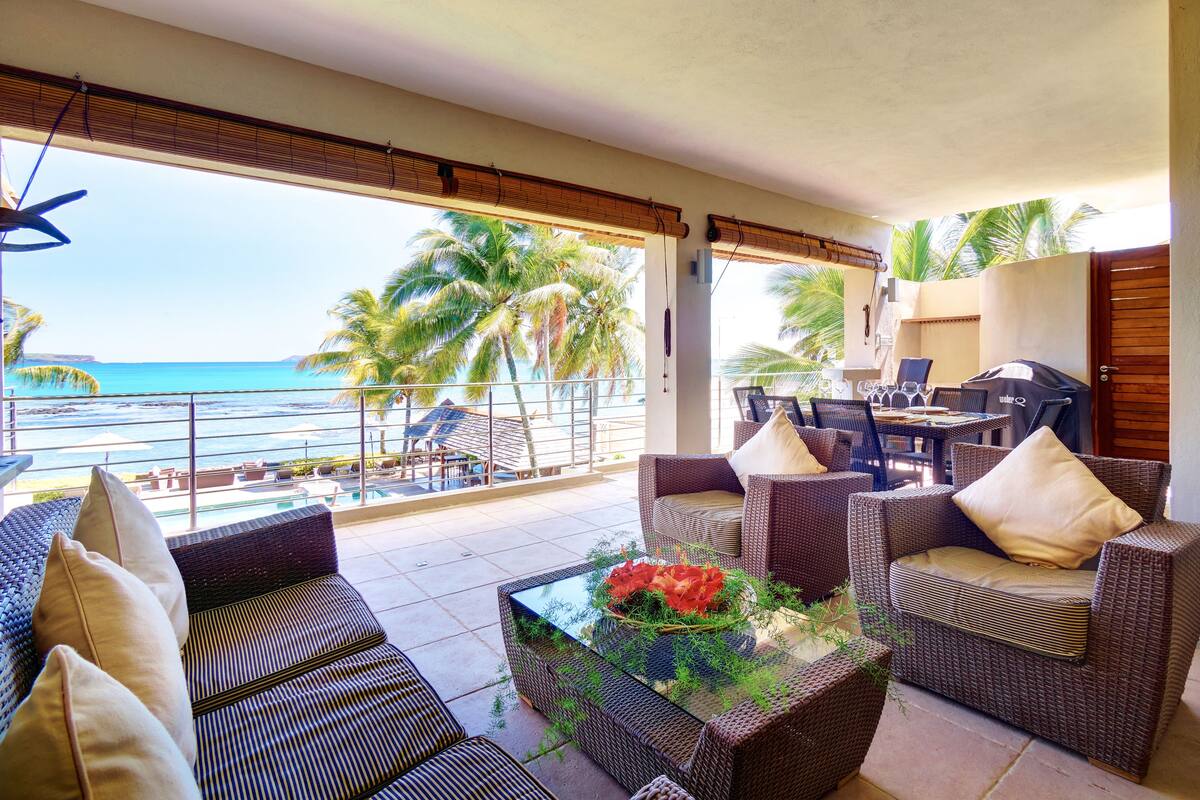 Phòng Suite, 3 phòng ngủ | Minibar, két bảo mật tại phòng, bàn 