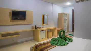 Desk, rollaway beds, free WiFi, bed sheets