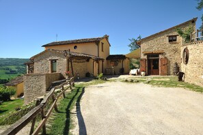 Exterior - Country House Ca' Vernaccia (Urbino)