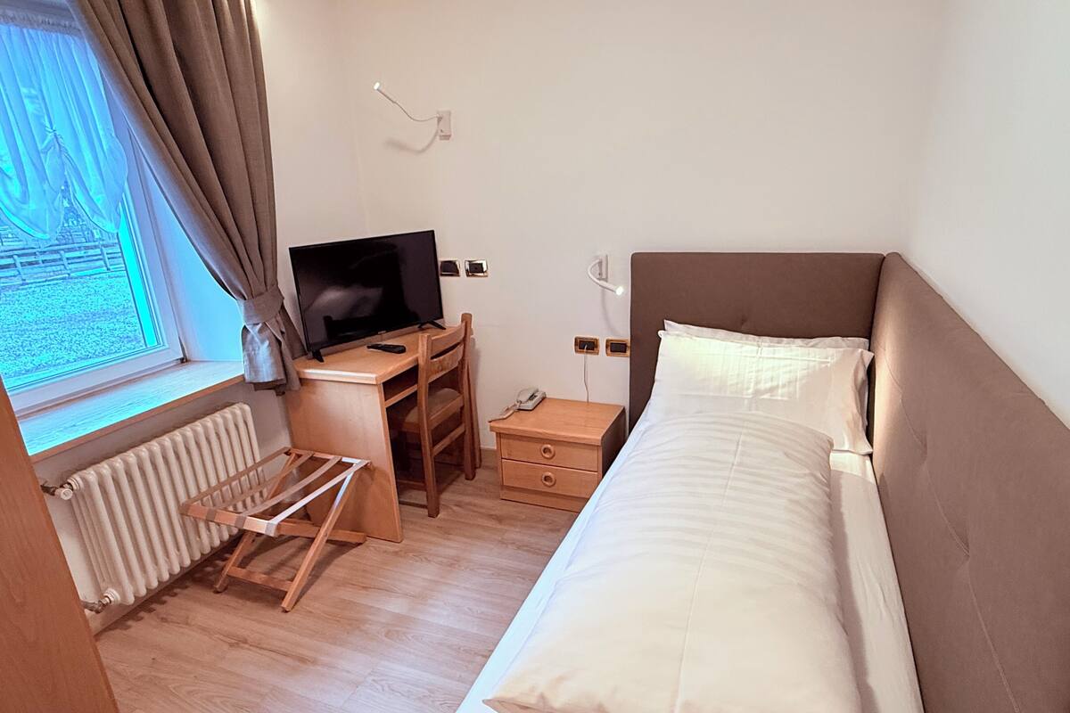 Habitación individual | Ropa de cama hipoalergénica y edredón 