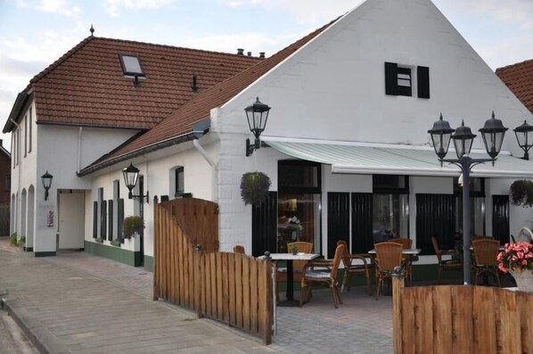 Exterior - Hotel Restaurant Twee (Weert)