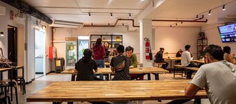 Yellow Nest Hostel Barcelona