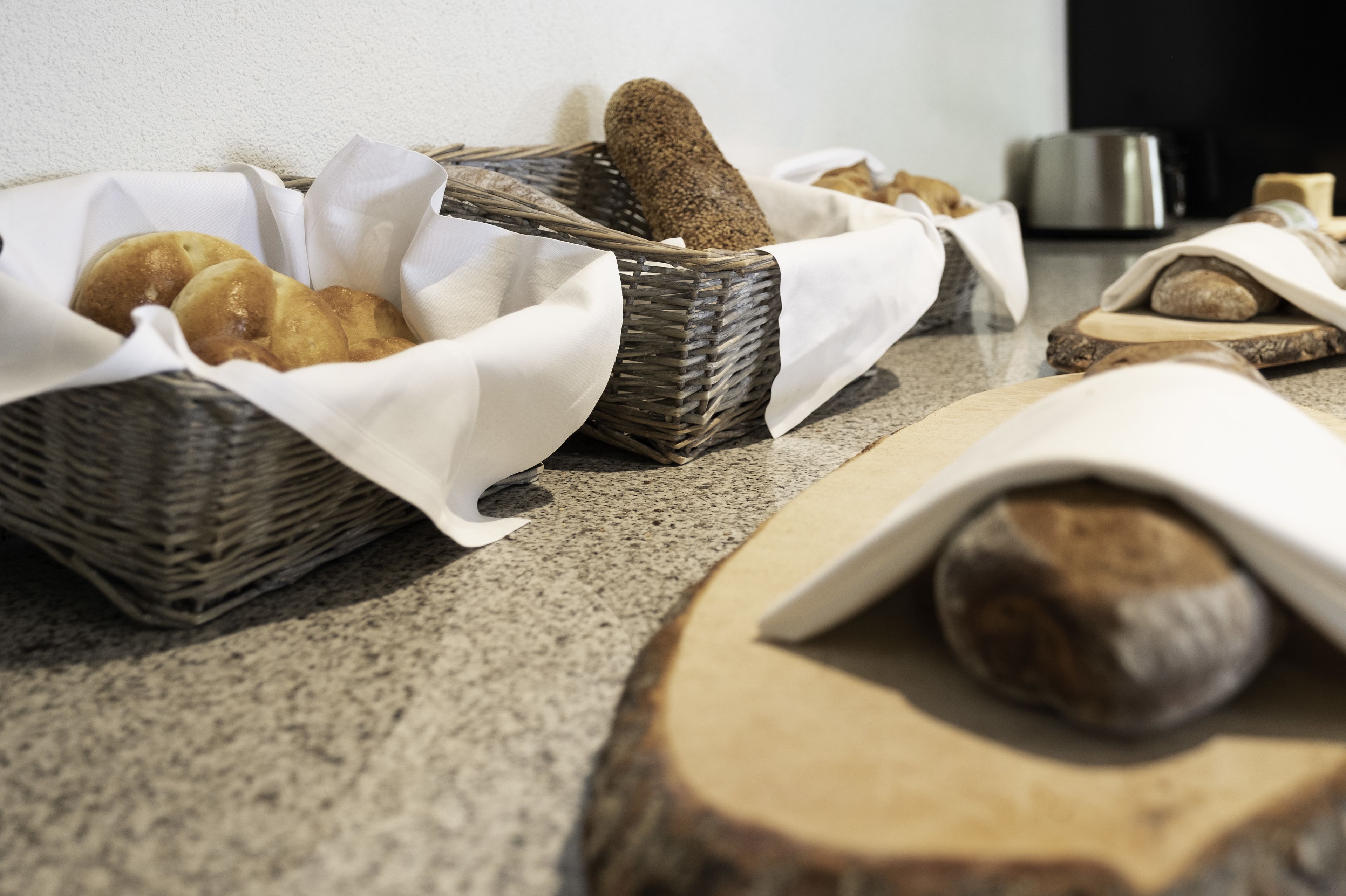 Colazione a buffet a pagamento, servita tutte le mattine 